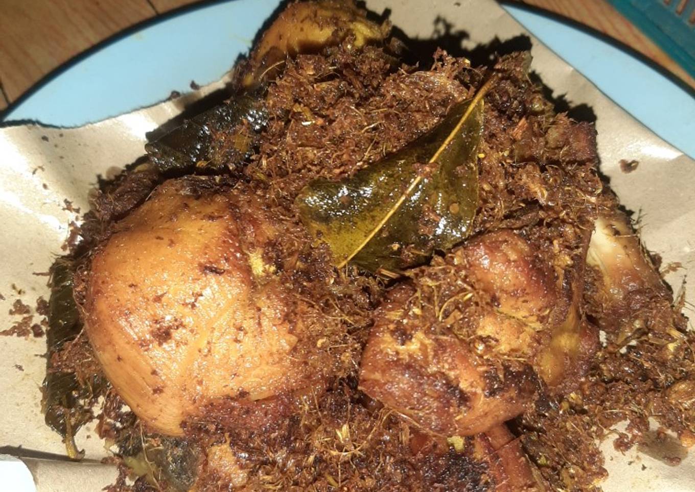Ayam goreng lengkuas