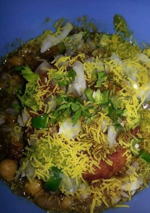 A picture of Safed matar masala.
