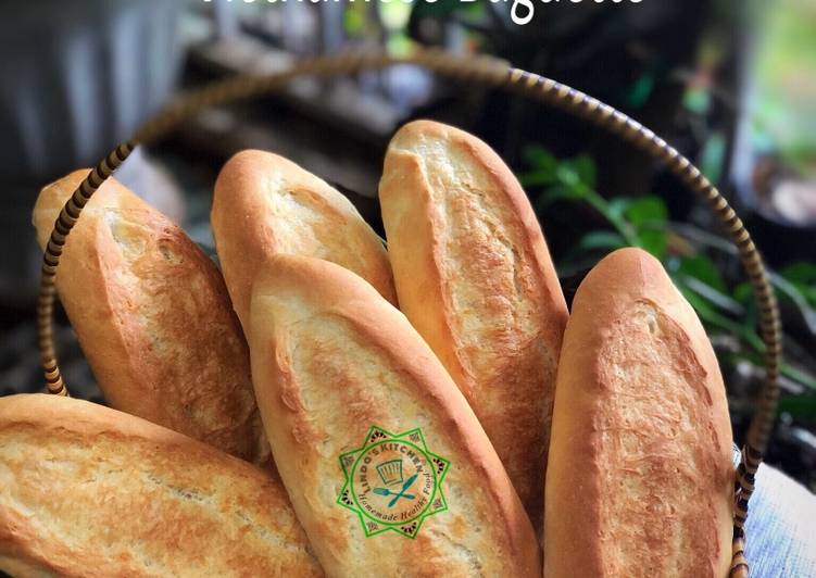 Recipe of Perfect The easiest Vietnamese Baguette recipe : Bánh Mì