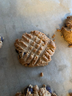 A picture of Keto peanut butter cookies.
