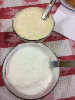 Una foto de Lactonesa (mayonesa casera con leche)