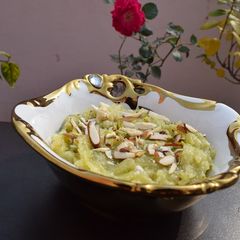 A picture of Lauki ka Halwa.