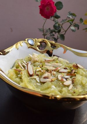 A picture of Lauki ka Halwa.