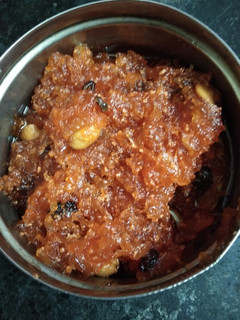 வெள்ளை பூசணிக்காய் அல்வா(poosanikkai halwa recipe in tamil) செய்முறை முக்கிய புகைப்படம்