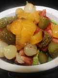 Ensalada con albaricoques en almíbar