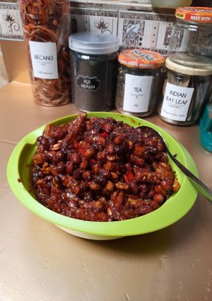Foto resep Kerik Tempe Saos Tiram ala DuA