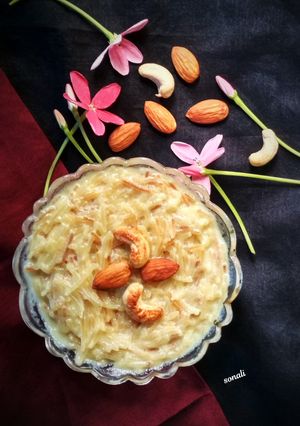 শাহী সেমাই (sahi semai recipe in bengali) রেসিপির প্রধান ছবি