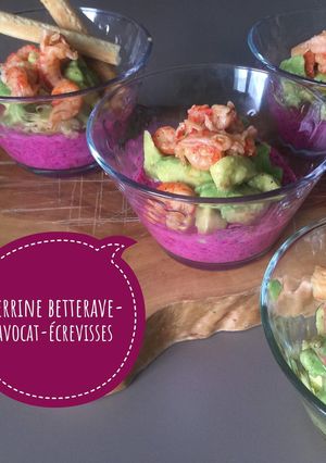 Une photo de Verrines Betterave /Avocat/Écrevisses