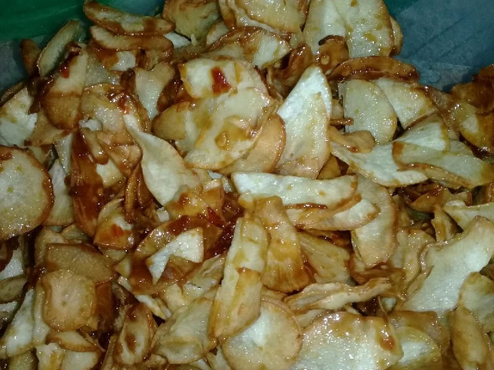 Langkah Gampang Menyiapkan Resep Keripik singkong pedas manis yang Menggugah Selera Anti Ribet, Lezat Sekali