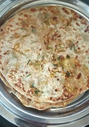 कैबेज पराठा(cabbage paratha recipe in hindi) रेसिपी मुख्य फोटो