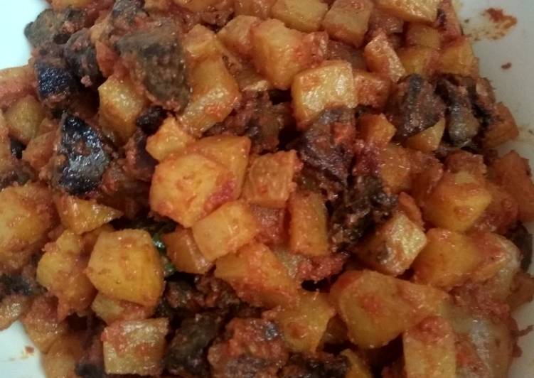 Bagaimana Menyiapkan Sambal goreng kentang ampela ati Anti Gagal