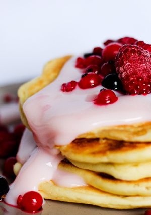 Gluténmentes amerikai palacsinta nutellával, puncs pudinggal recept fotója
