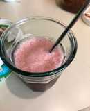 Agua fresca Flor de Jamaica-jengibre-Limón-granada