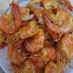 A picture of Udang goreng bawang putih.