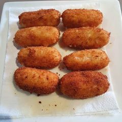 A picture of Crispy croquette.