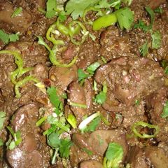 A picture of Jhat pat chicken kalaeji.