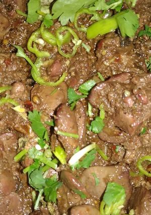 A picture of Jhat pat chicken kalaeji.