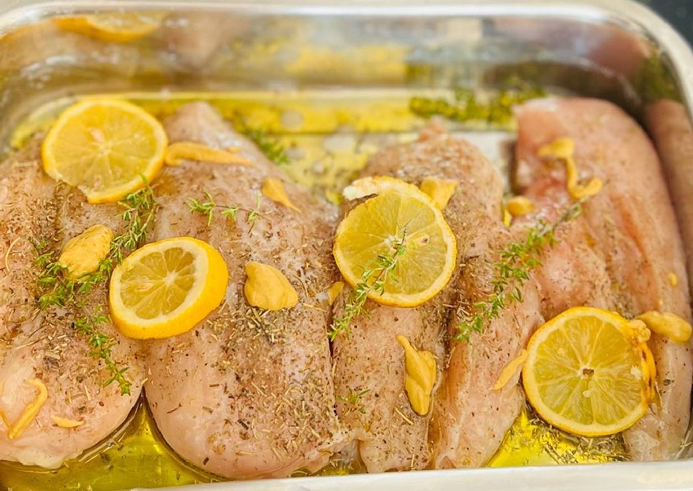 Poulet mariné citron / thym / moutarde