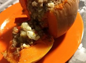 Una foto de Calabaza rellena bien panzona