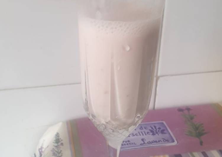 Smoothie de fresa y platano