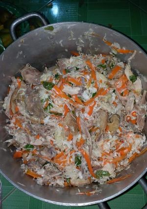 Hình của món Gỏi Gà Xé Phai.