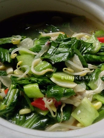 Langkah Gampang Menyiapkan Resep Tumis Pokchoy Jamur Tauge yang Menggugah Selera