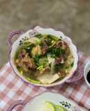 Canh sườn bò nấu măng chua