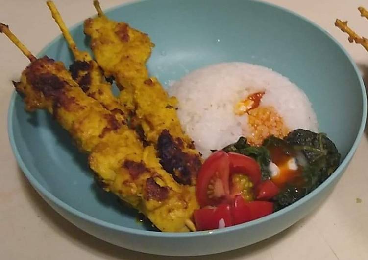 Get Breakfast of Curry Satay Chicken Skewer