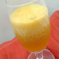 Peach smoothie A picture of Peach smoothie.