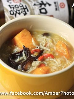 【料亭和露】地瓜吻仔魚鹹粥 的食譜成品照片