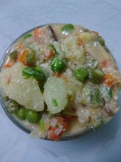 White korma செய்முறை முக்கிய புகைப்படம்