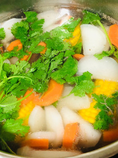 蘿蔔玉米排骨湯 的食譜成品照片