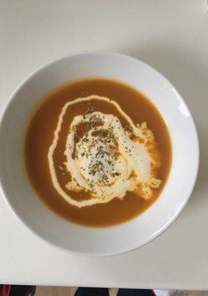 Une photo de Potage velouté Butternut poireaux