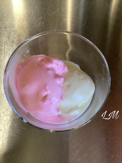 Una foto de Helado de yogurt griego y de chicle sin heladera