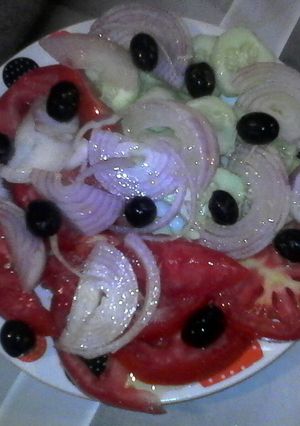 صورة لوصفة سلطة بالخضار