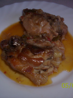 Una foto de Pollo guisado a mi estilo
