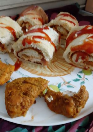 A picture of Chicken slice rolls.