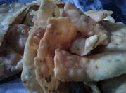 Gambar keripik pangsit bawang