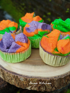 Foto resep Bolu Kukus Mekar Warna warni