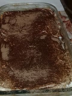 Una foto de Tiramisú reversionado con dulce de leche