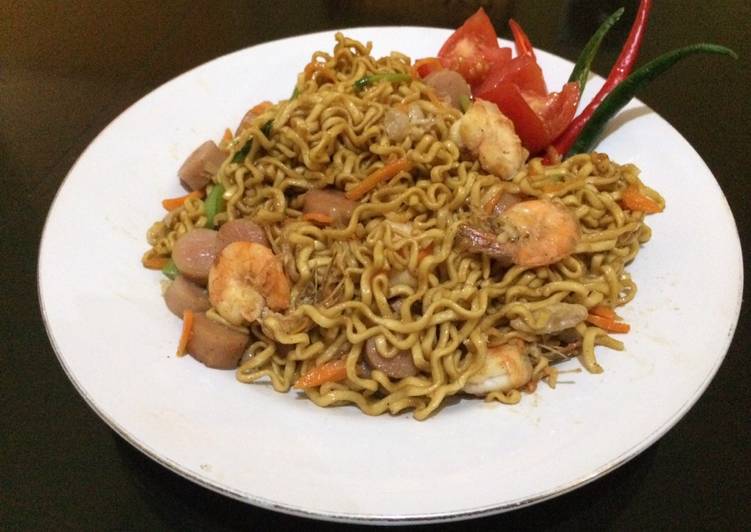 Mie telur goreng saus teriyaki