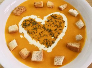 Hình của món Súp kem bí đỏ.