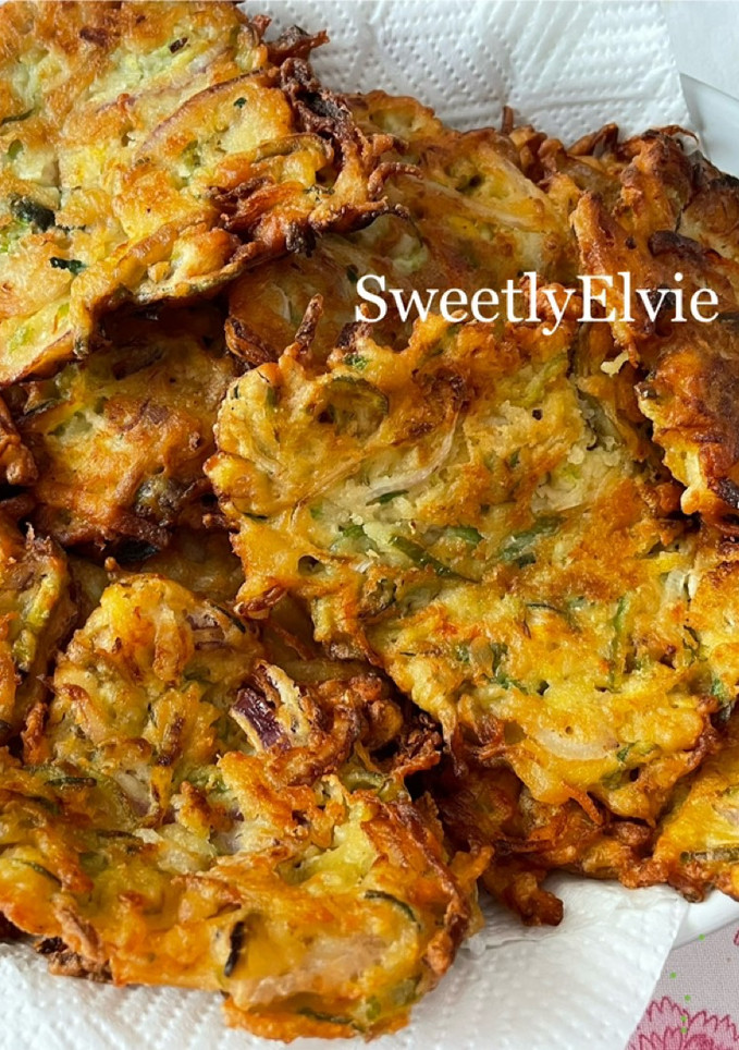 Foto di Frittelle di ortaggi misti (rösti)