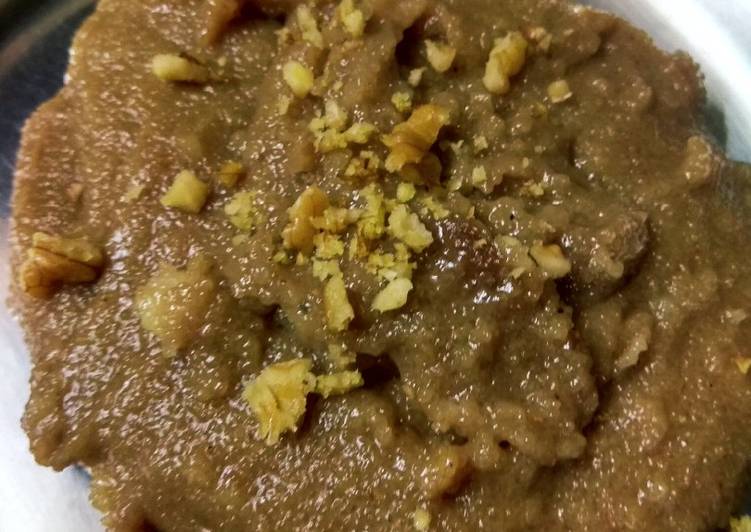 Gur or almond ka halwa