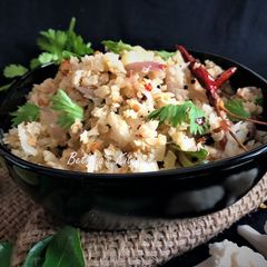A picture of Cauliflower Upma.