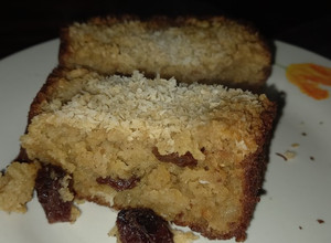 Una foto de Budín de avena con manzanas y pasas (sin harina) 🇺🇾