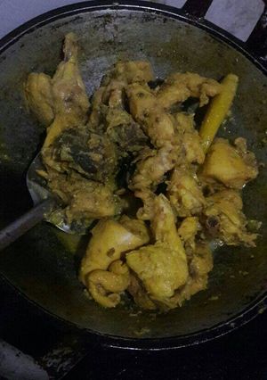 Foto resep Ayam Ungkep Bumbu Kuning