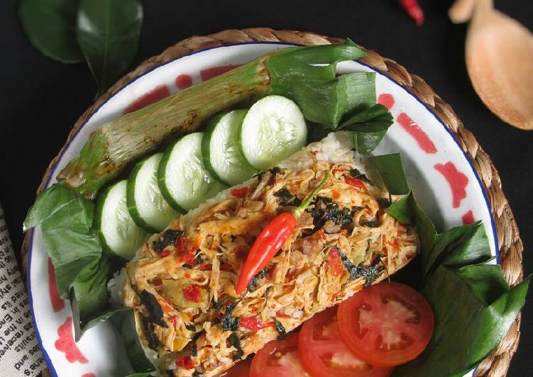 Nasi Bakar Ayam Pedas