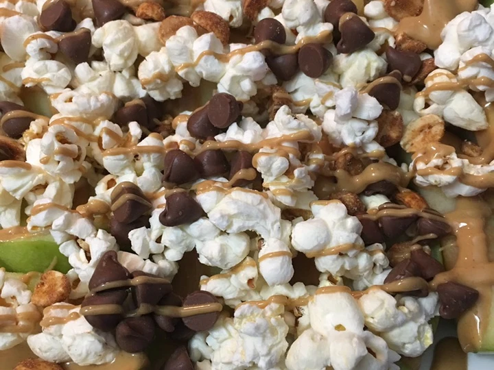 Easy Steps to Prepare Apple nachos the  Makes Drooling So Delicious