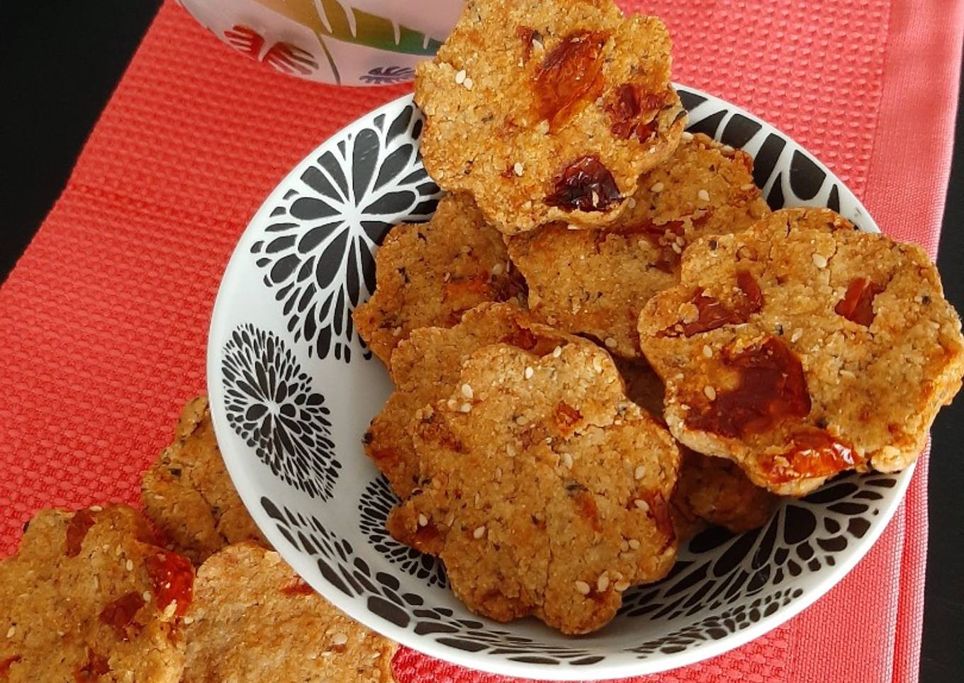 Sablés salés sésame - tomates séchées